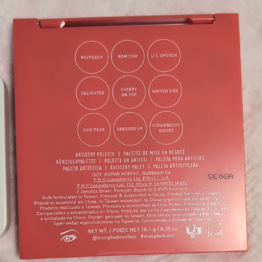 BUNDLE of Morphe Eyeshadow Palettes - Picture 11 of 11